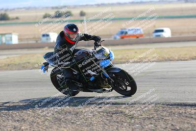 media/Feb-05-2023-Classic Track Day (Sun) [[c35aca4a42]]/Group 2/session 4 turn 4/